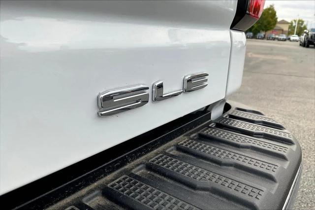 2026 GMC Sierra 2500HD Double Cab, Standard Bed, SLE, RWD