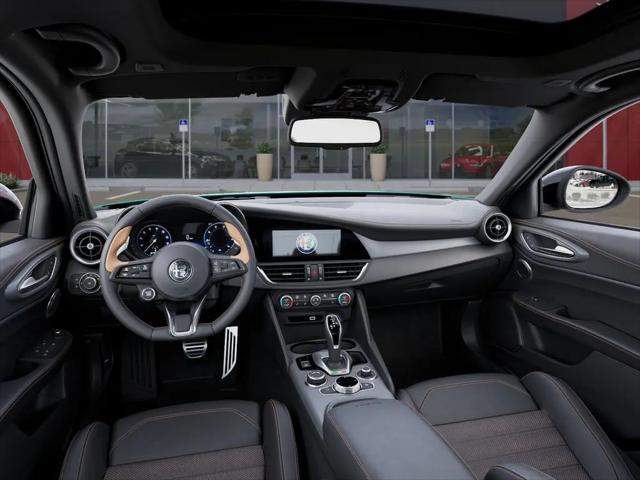 2025 Alfa Romeo Giulia Intensa RWD