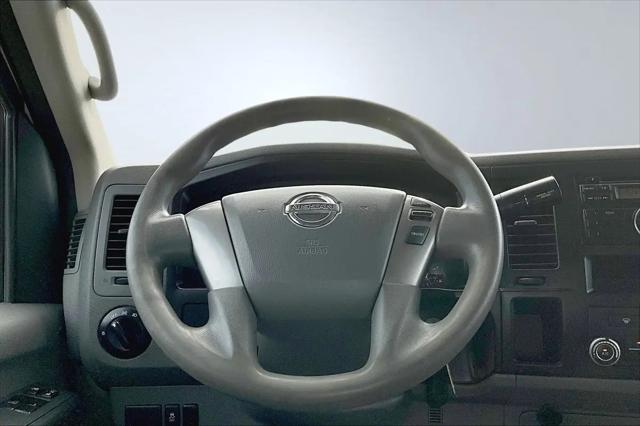 2017 Nissan 1500 S V6