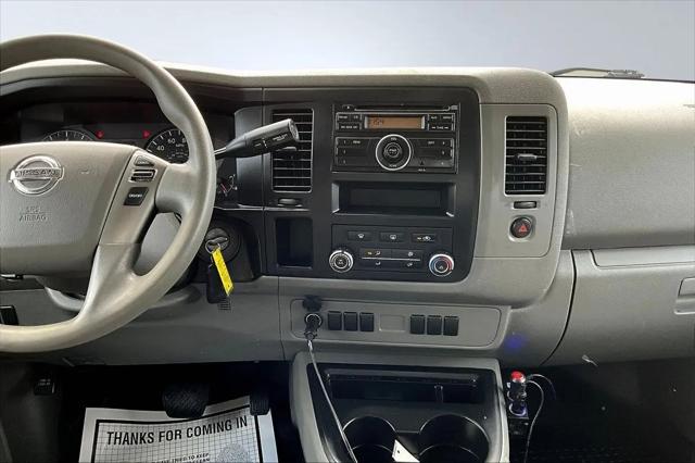 2017 Nissan 1500 S V6