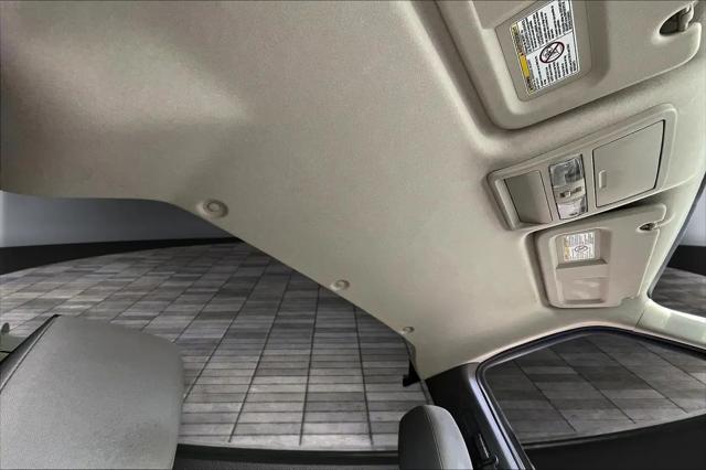 2017 Nissan 1500 S V6