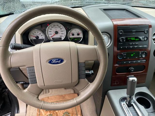 2005 Ford F-150 Lariat
