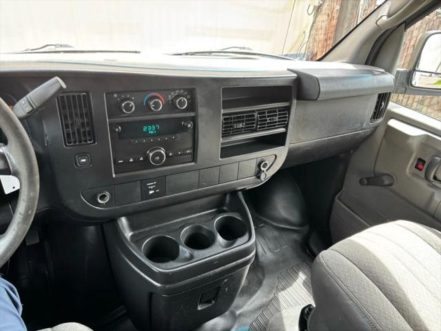 2010 Chevrolet Express Work Van