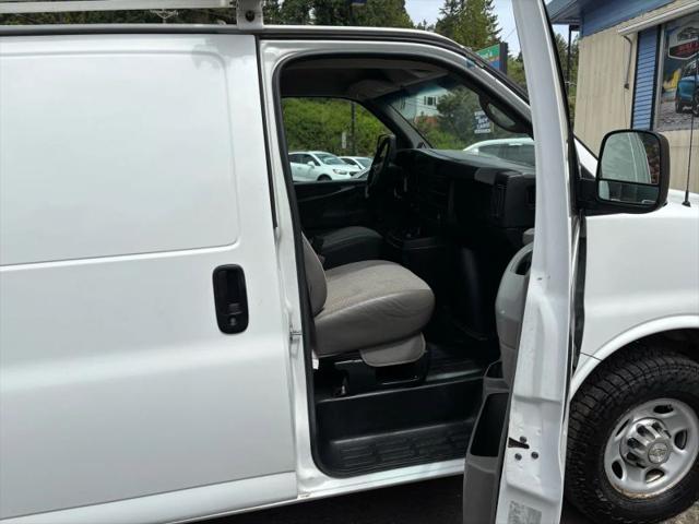 2010 Chevrolet Express Work Van