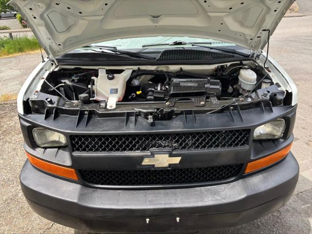 2010 Chevrolet Express Work Van
