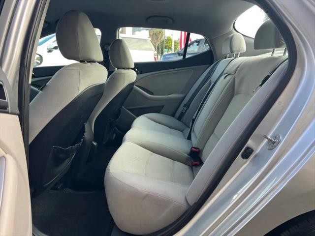 2012 Kia Optima LX