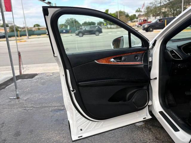 2019 Lincoln Nautilus Reserve