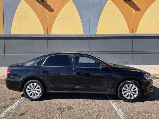 2014 Volkswagen Passat 2.5L Wolfsburg Edition