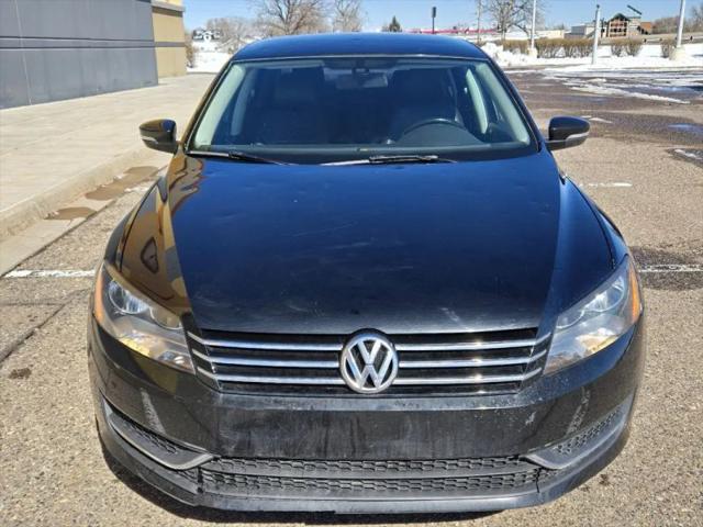 2014 Volkswagen Passat 2.5L Wolfsburg Edition