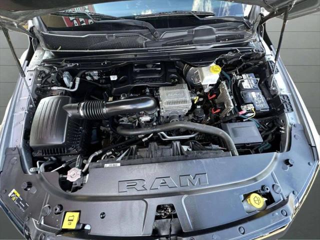 2021 Ram 1500 Big Horn Crew Cab 4x4 5'7" Box