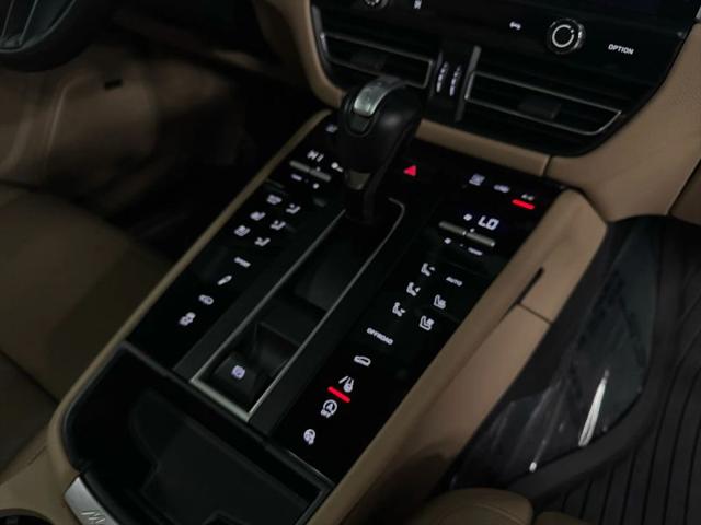 2024 Porsche Macan S