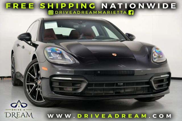 2022 Porsche Panamera E-Hybrid 4