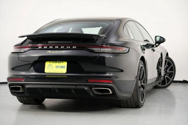 2022 Porsche Panamera E-Hybrid 4