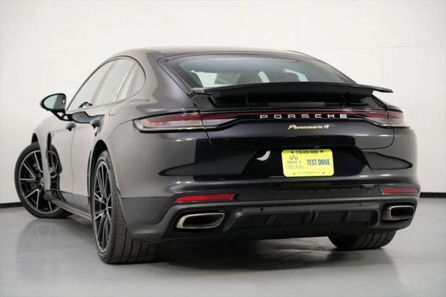 2022 Porsche Panamera E-Hybrid 4