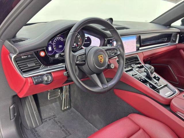 2022 Porsche Panamera E-Hybrid 4