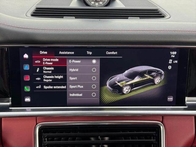 2022 Porsche Panamera E-Hybrid 4