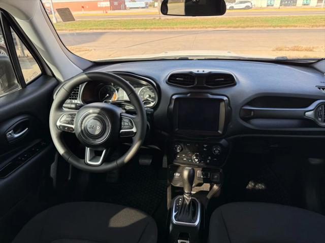 2023 Jeep Renegade Latitude 4x4