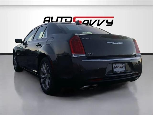 2021 Chrysler 300 Touring L AWD