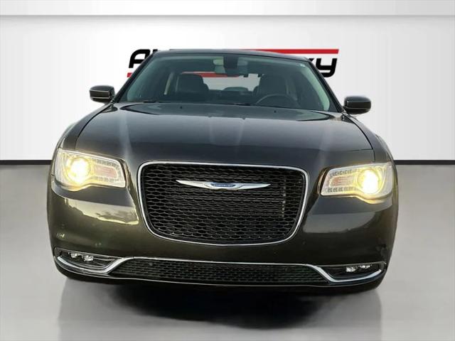 2021 Chrysler 300 Touring L AWD