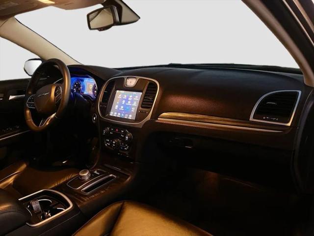 2021 Chrysler 300 Touring L AWD