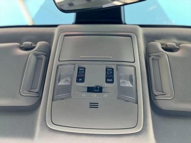 2017 Toyota RAV4 Hybrid XLE