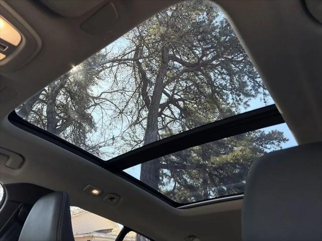 2026 Volvo XC40 Core, B5 AWD Gas (mild hybrid), Dark