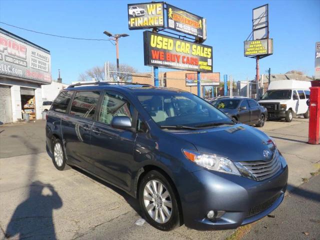 2016 Toyota Sienna XLE 7 Passenger