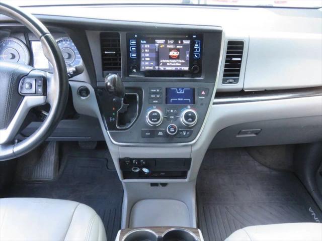 2016 Toyota Sienna XLE 7 Passenger