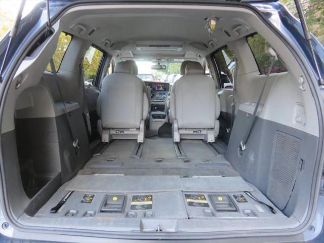 2016 Toyota Sienna XLE 7 Passenger
