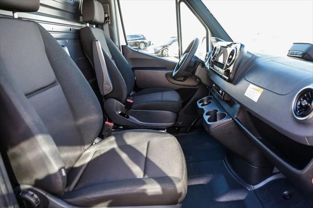 2026 Mercedes-Benz Sprinter 2500 Standard Roof 4-Cyl Diesel