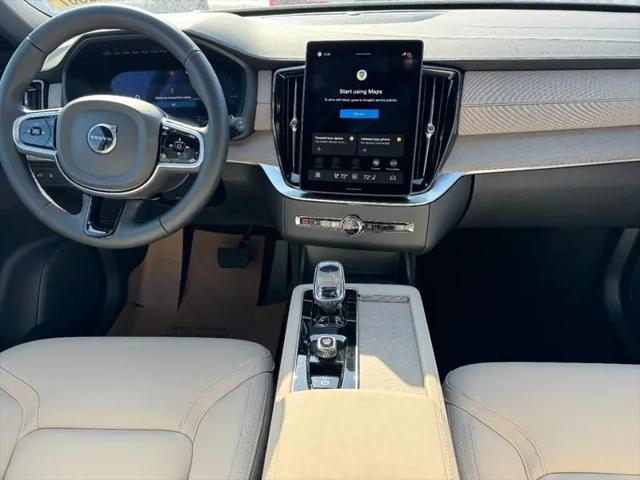 2026 Volvo XC90 Plug-In Hybrid Plus, T8 AWD, Electric/Gasoline, Bright, 7 Seats