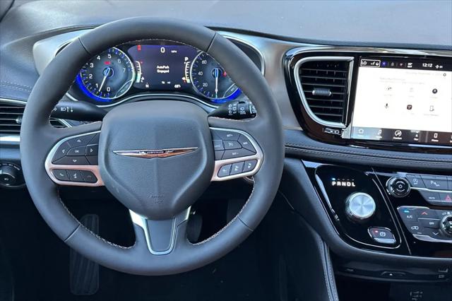 2026 Chrysler Pacifica Pinnacle