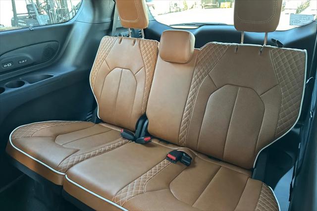 2026 Chrysler Pacifica Pinnacle
