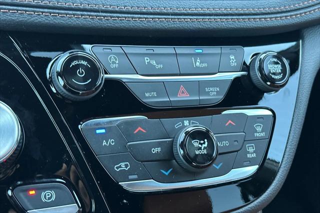 2026 Chrysler Pacifica Pinnacle