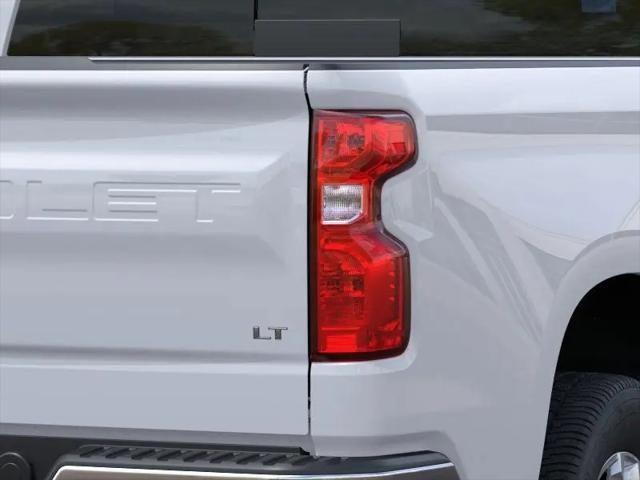 2026 Chevrolet Silverado 1500 4WD Crew Cab Standard Bed LT