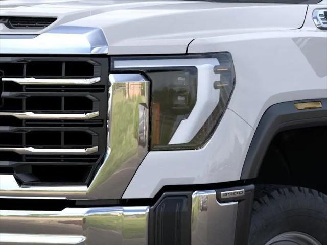 2025 GMC Sierra 3500HD Pro