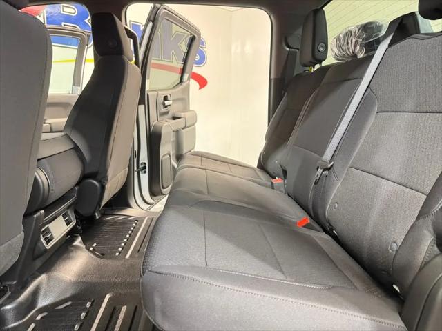 2026 GMC Sierra 1500 Crew Cab, Short Bed, Pro, 4WD