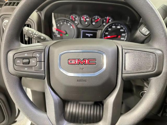 2026 GMC Sierra 1500 Crew Cab, Short Bed, Pro, 4WD