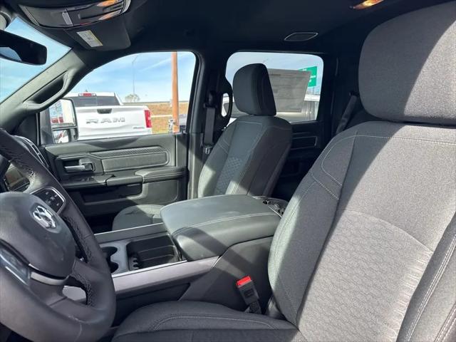 2026 Ram 2500 Big Horn Crew Cab 4x4 64 Box