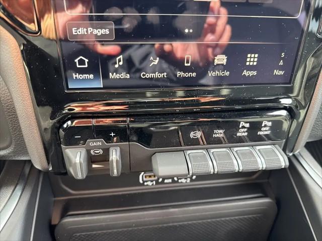 2026 Ram 2500 Big Horn Crew Cab 4x4 64 Box