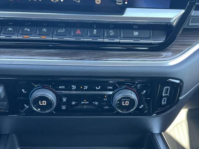 2026 Chevrolet Silverado 1500 4WD Crew Cab Short Bed RST