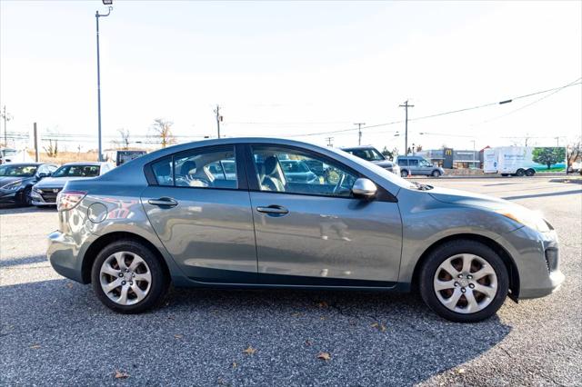 2013 Mazda Mazda3 i SV
