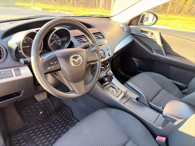 2013 Mazda Mazda3 i SV