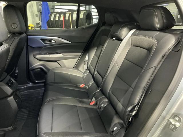 2026 Chevrolet Equinox LT 2