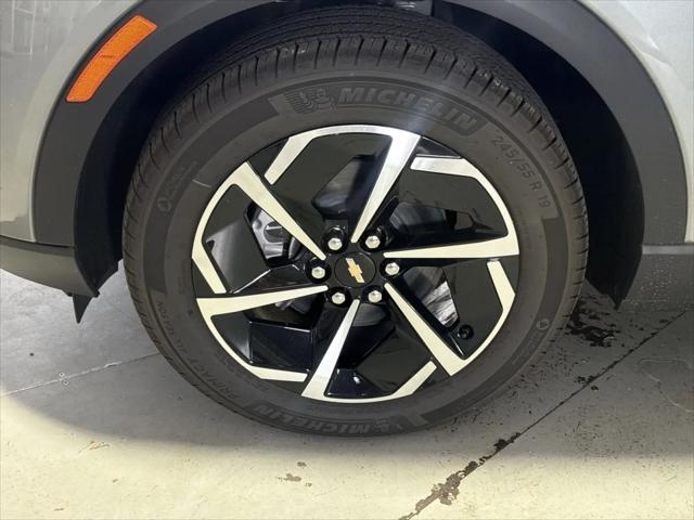 2026 Chevrolet Equinox LT 2