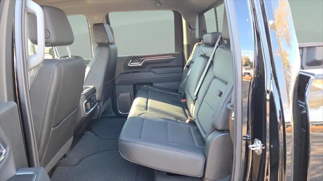 2026 GMC Sierra 3500HD Crew Cab, Long Bed, Denali Dual Rear Wheel, 4WD