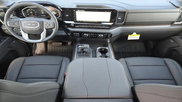 2026 GMC Sierra 1500 Crew Cab, Short Bed, SLT, 4WD