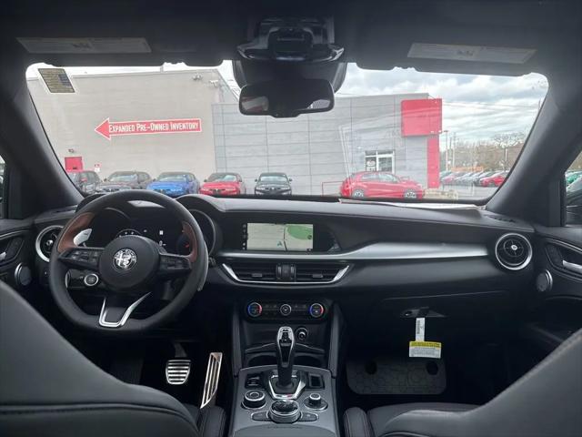 2025 Alfa Romeo Stelvio Sprint AWD