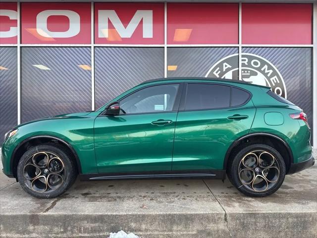 2025 Alfa Romeo Stelvio Sprint AWD
