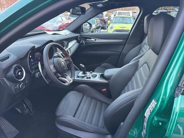 2025 Alfa Romeo Stelvio Sprint AWD